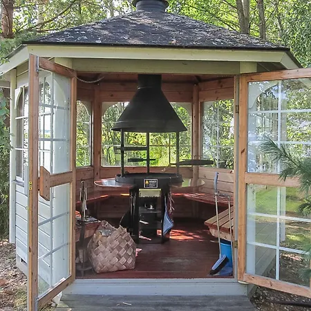Dom wakacyjny Tuulikannel By Interhome *
