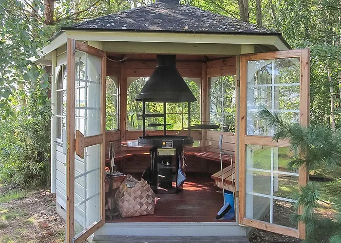 Tuulikannel By Interhome * Hillilä